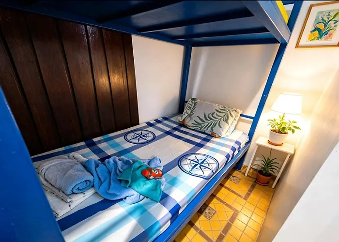 B'lu Bamboo Hotel