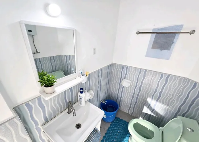 B'lu Bamboo Hotel 3*