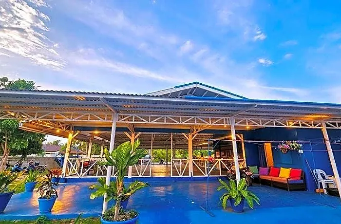 B'lu Bamboo Moalboal